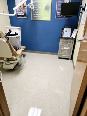 Commercial Floor Cleaning in Harvey, LA (1)