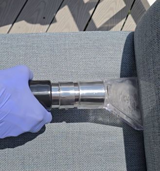 Upholstery Cleaning in Metairie, LA (1)