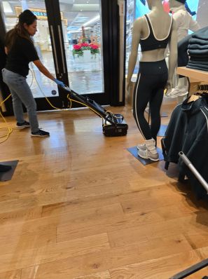 Commercial Floor Cleaning in Metairie, LA (1)