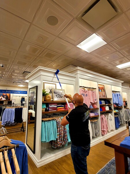Retail Cleaning in Metairie, LA (1)