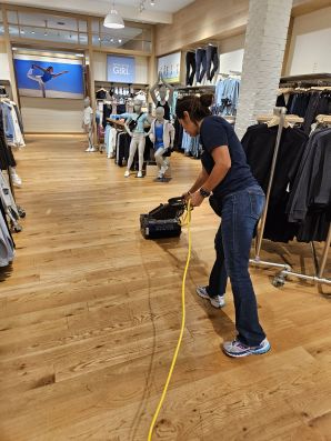 Retail Cleaning in La Place, LA (4)