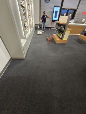 Commercial Cleaning in Metairie, LA (1)