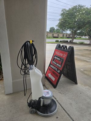 Commercial Cleaning in Metairie, LA (3)