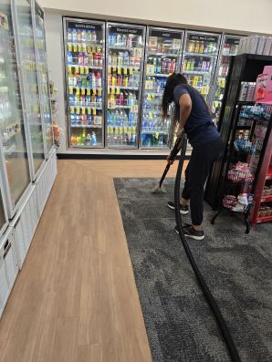 Commercial Cleaning in Metairie, LA (4)