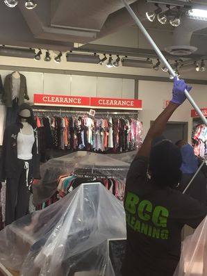 Retail Cleaning in New Orleans, LA (4)