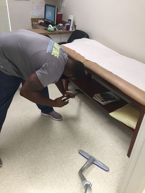 Medical Facility Cleaning in Metairie, LA (4)