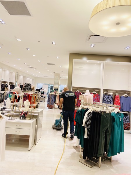Retail Cleaning in Metairie, LA (3)