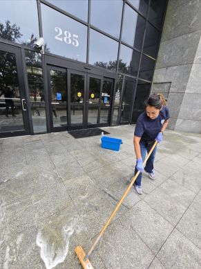 Commercial Cleaning in Metairie, LA (2)